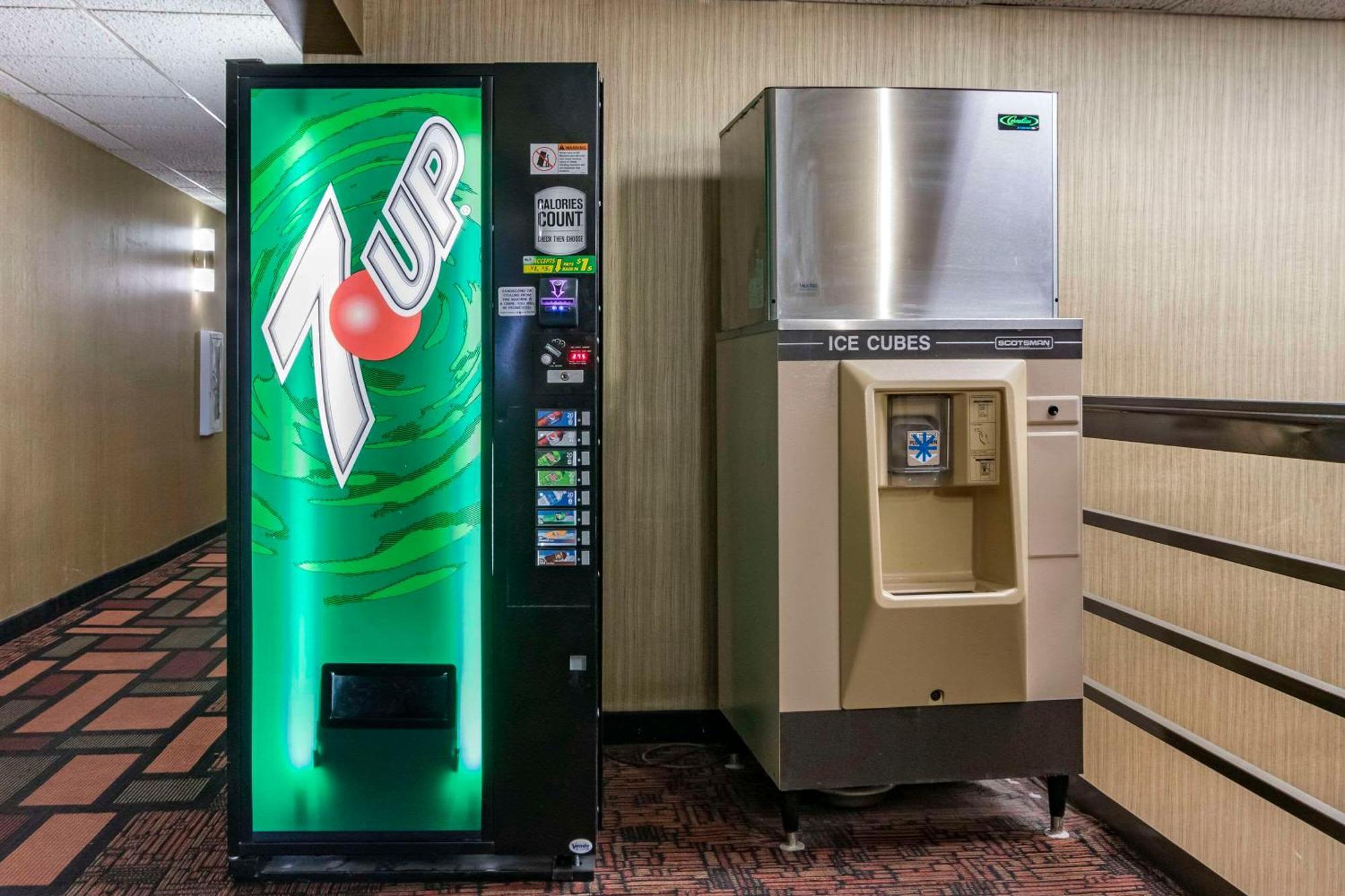 Econo Lodge Биллингс Экстерьер фото